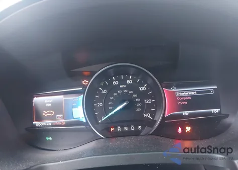 2016 Ford Explorer Xlt z USA, uszkodzony, nr VIN 1FM5K8D86GGA33936